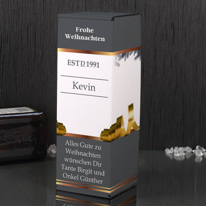 Verpackung im weihnachtlichen Stil mit individueller Beschriftung