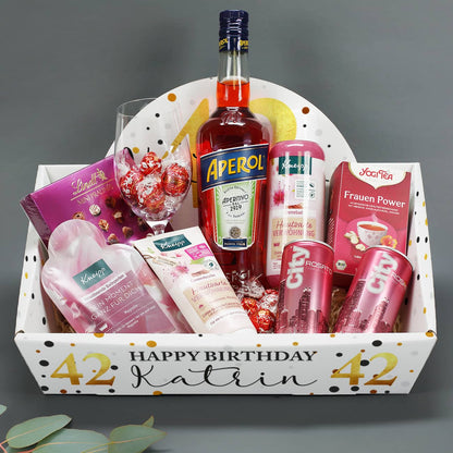 Gefüllter Geschenkkorb zum Geburtstag für Frauen