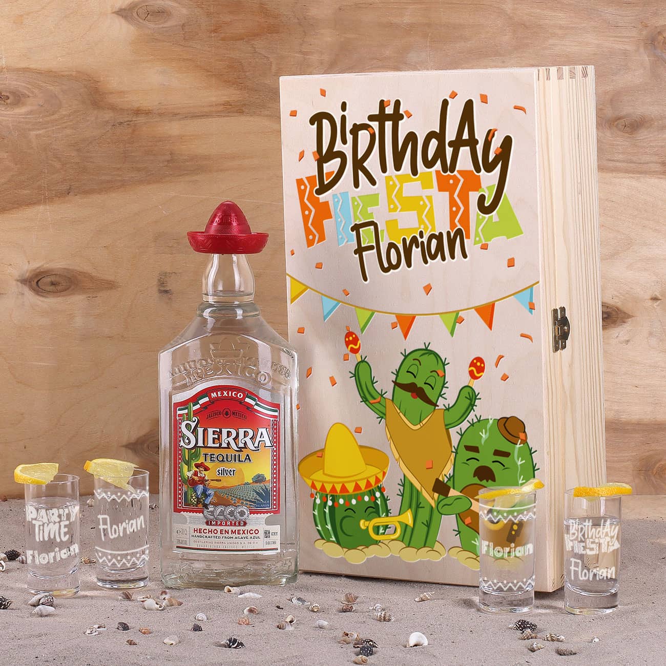 Tequila-Geschenk-Set "Birthday Fiesta" mit gravierten Shot-Gläsern, bedruckter Holzbox mit Perty-Kakteen und Sierra Tequila