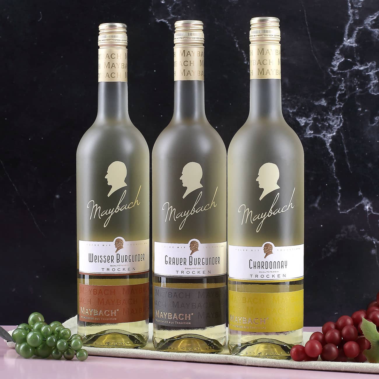 Weißwein in den Sorten Weißer Burgunder, Grauer Burgunder &  Chardonnay