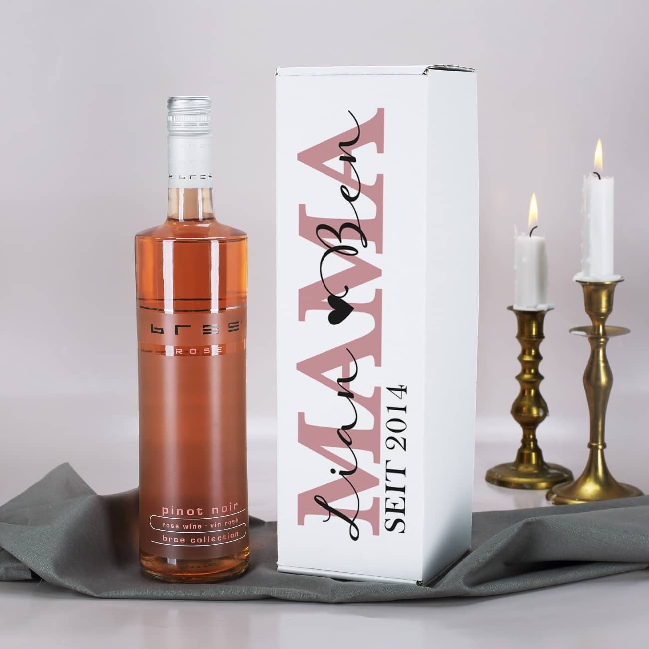 Verpackung mit Weinflasche für Mamas personalisiert mit Wunschtext