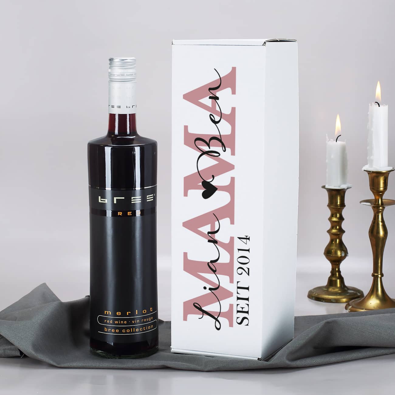 Verpackung mit BREE Weinflasche für Mamas mit Wunschtext und Jahr