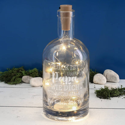 Karaffe mit Lichterkette für Papas mit Gravur