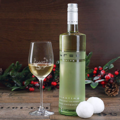 Weißweinglas mit Namensgravur und 0,75 l Riesling