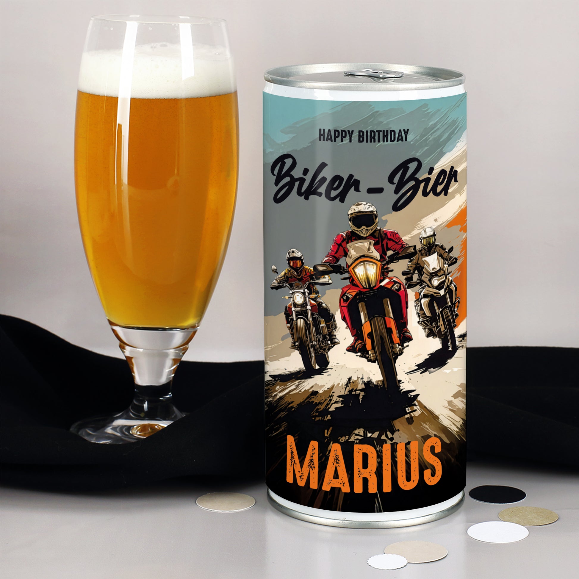 Geburtstagsgeschenk Biker-Bier 1L Dose mit Motorradmotiv, Classic Bike, Tourer und Adventure Reiseenduro – personalisiert mit Name Marius