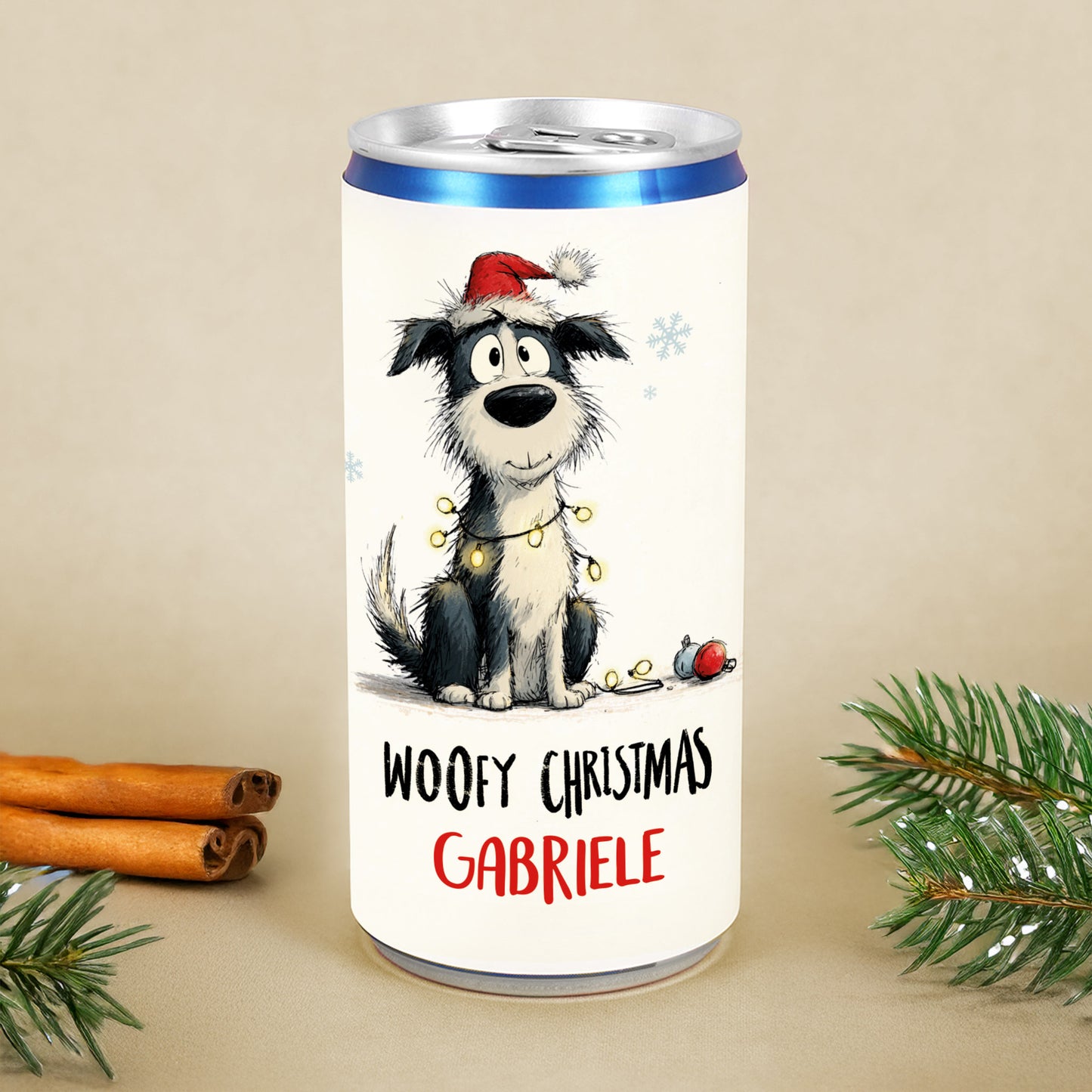 Prosecco-Dose mit Hund im Weihnachtsdesign und Name Gabriele – Woofy Christmas