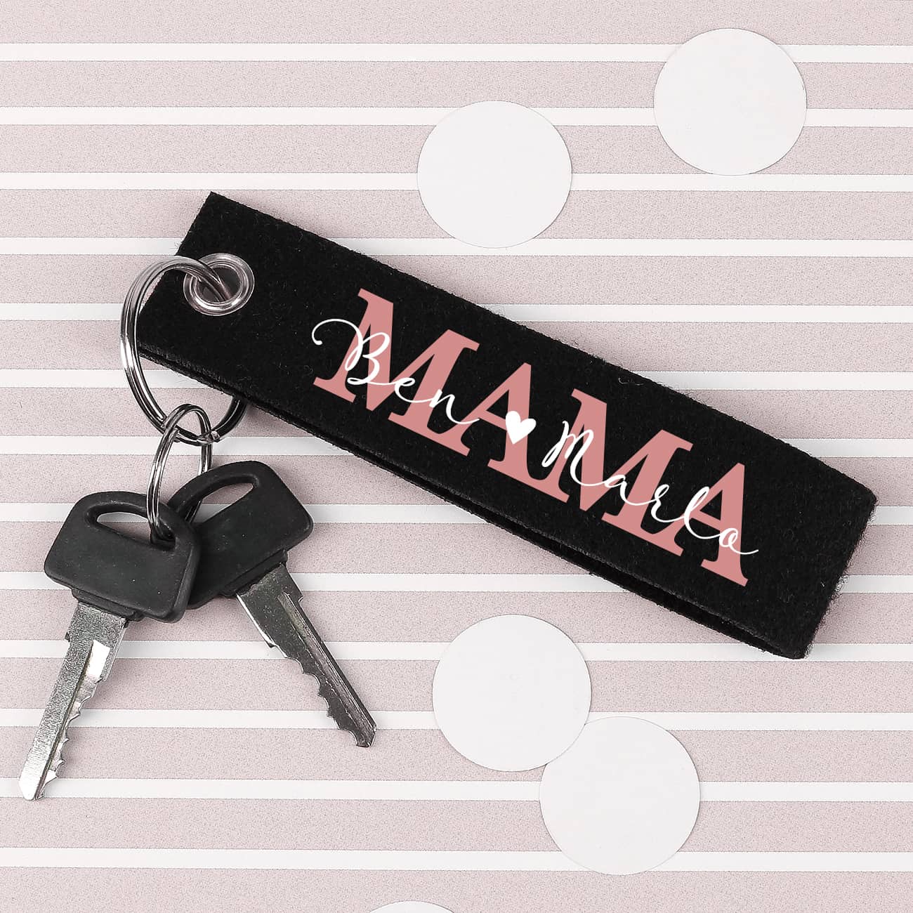 Schlüsselanhänger - MAMA - mit den Namen der Kinder