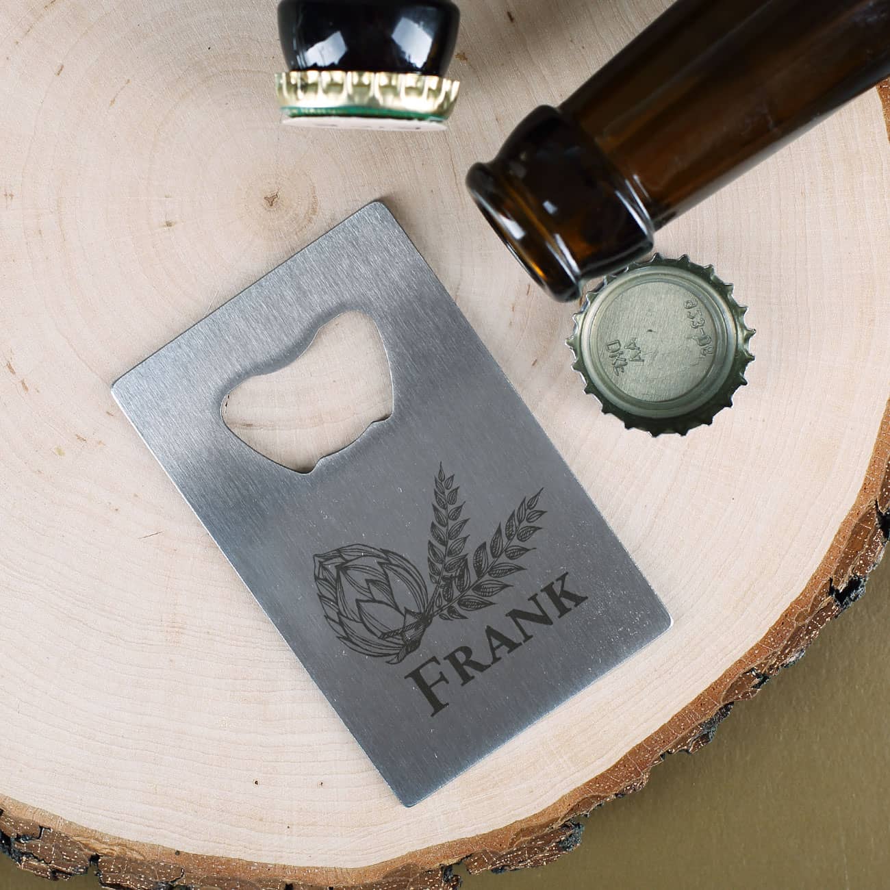 Rechteckiger Flaschenöffner aus Metall mit Ihrem Wunschnamen graviert