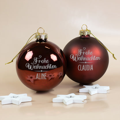 Weihnachtskugel mit Name graviert 'Frohe Weihnachten' | Christbaumkugel 8 cm in Burgund Rot
