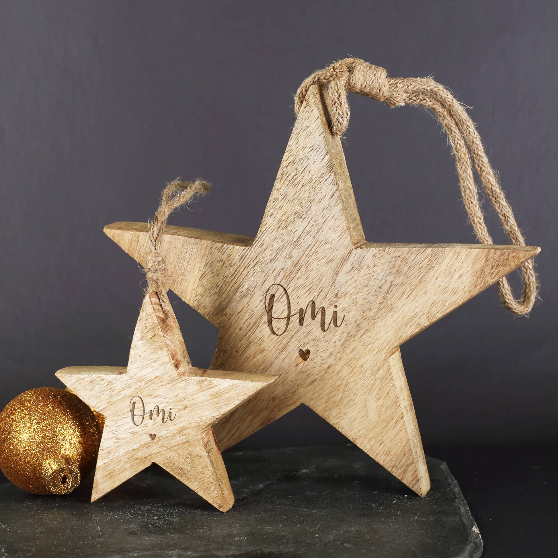 Dekostern aus Holz zu Weihnachten mit Gravur