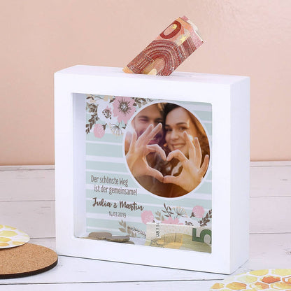 Bilderrahmen Spardose als Geschenk zur Hochzeit mit Foto, Namen und Datum