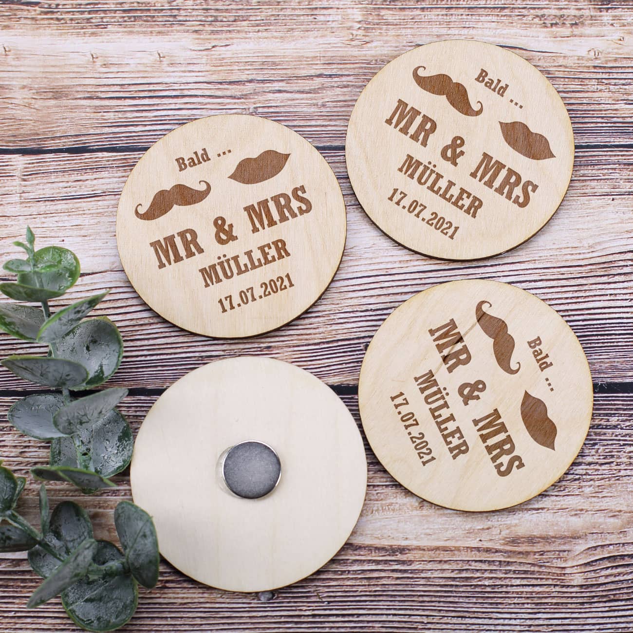 Im praktischen Set mit ihrer Wunschgravur