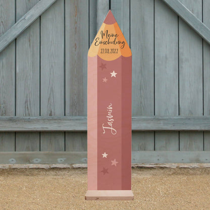 Holzaufsteller zur Einschulung des Kindes mit Personalisierung