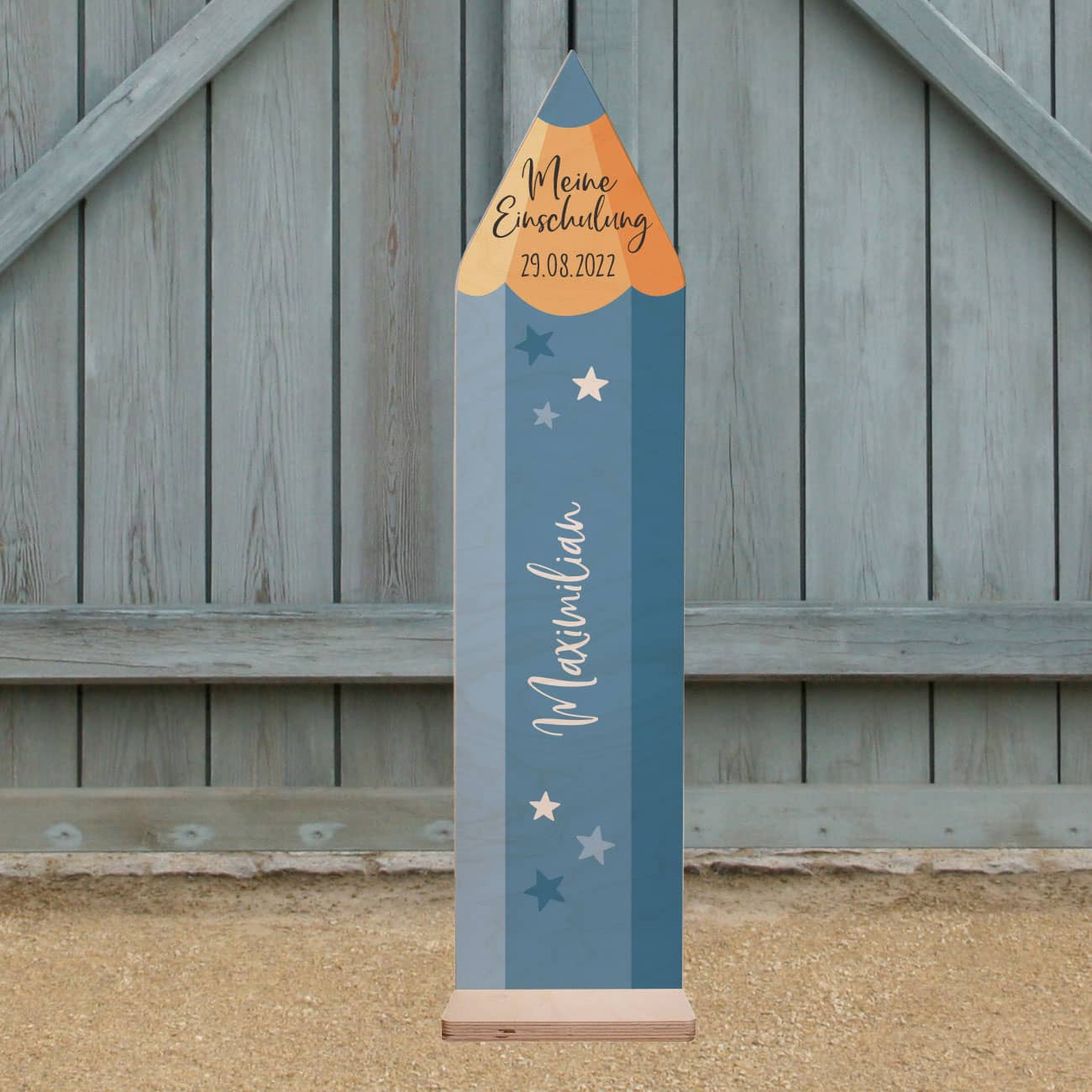 Holzaufsteller zur Einschulung des Kindes mit Personalisierung