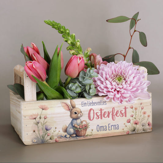 Osterkorb aus Holz mit zwei Griffen und personalisiertem Namen – dekorative Geschenkbox zu Ostern