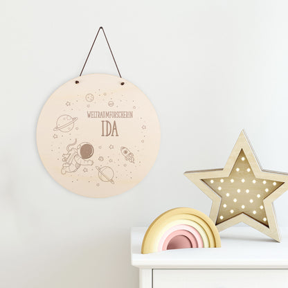 Türschild aus Holz mit Weltraum-Motiv fürs Kinderzimmer