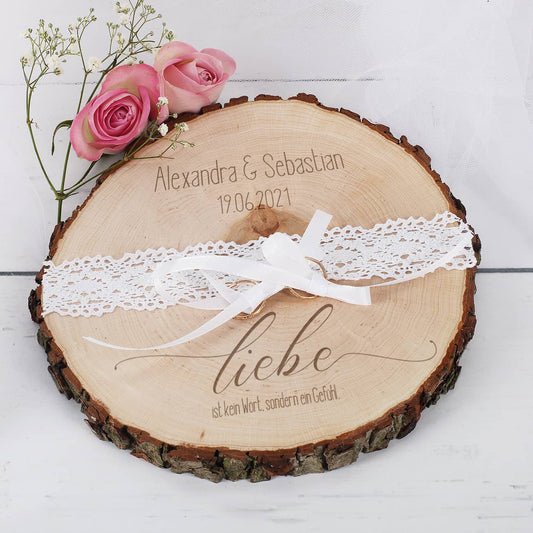 Ringkissen Baumscheibe mit Namen und Datum graviert