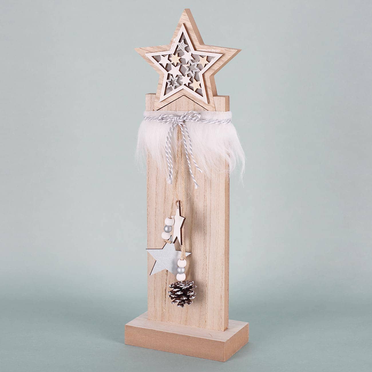 Rückseite mit Weihnachtsdekoration