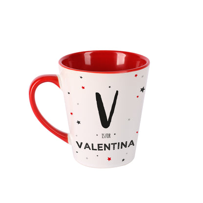 Personalisierte Tasse mit großer Initiale, Wunschnamen & bunten Sternen