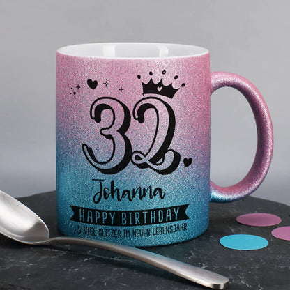 Happy Birthday - Glitzertasse mit Alter, Name & Wunschtext - 3 Farben zur Auswahl