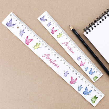 Schmetterlings-Lineal mit Name personalisiert