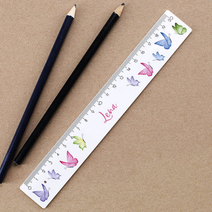 Lineal mit Watercolor Schmetterlingen und Namensaufdruck