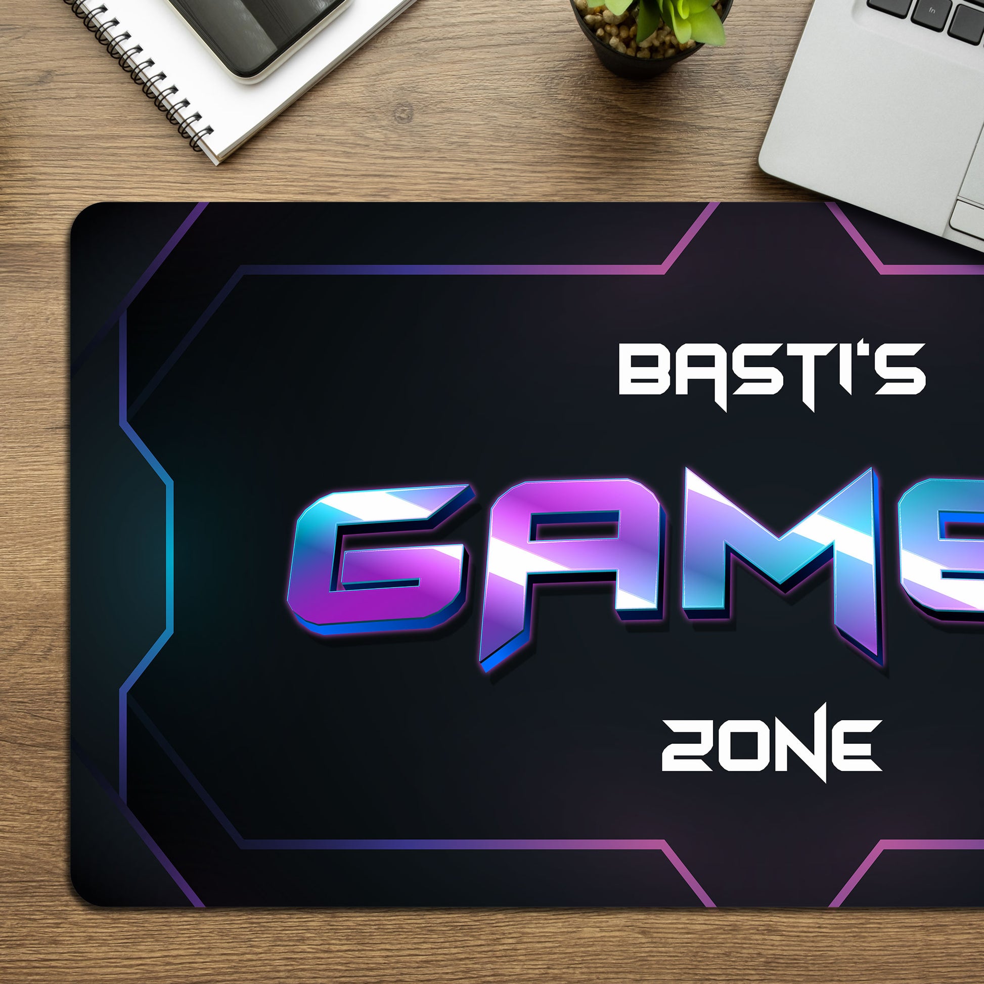 Nahaufnahme des Schriftzugs „Gamer Zone“ mit klar lesbarem Namen darüber