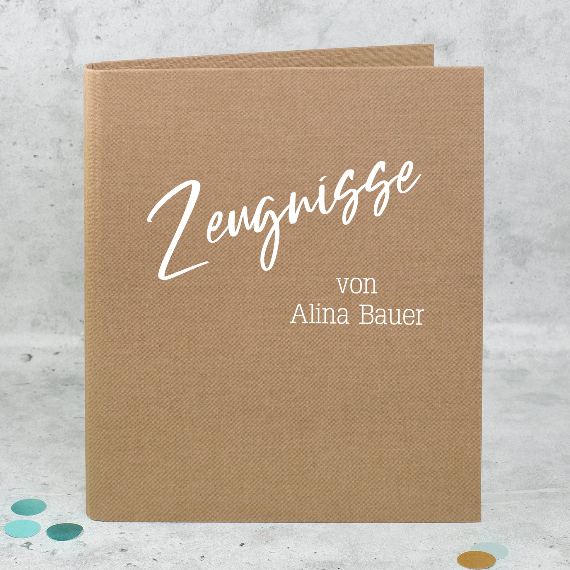 Braune Dokumentenmappe aus Leinen mit Name und zwei Wunschtextzeilen personalisiert