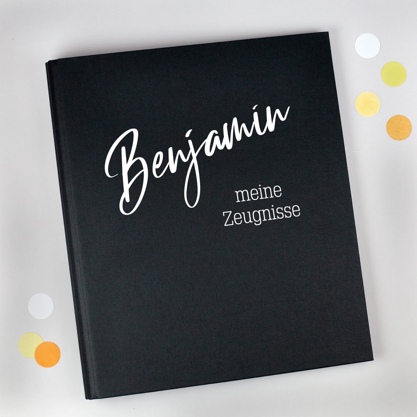 Schwarze Dokumentenmappe aus Leinen mit Name und zwei Wunschtextzeilen personalisiert