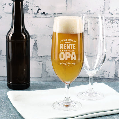 Personalisiertes Bierglas zur Rente "ich bin Vollzeit Opa" mit Name