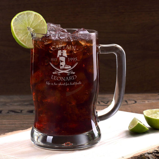 Gravirtes Bierseidel aus Klarglass mit Ihrem Wunschnamen und Ihrem Geburtsjahr