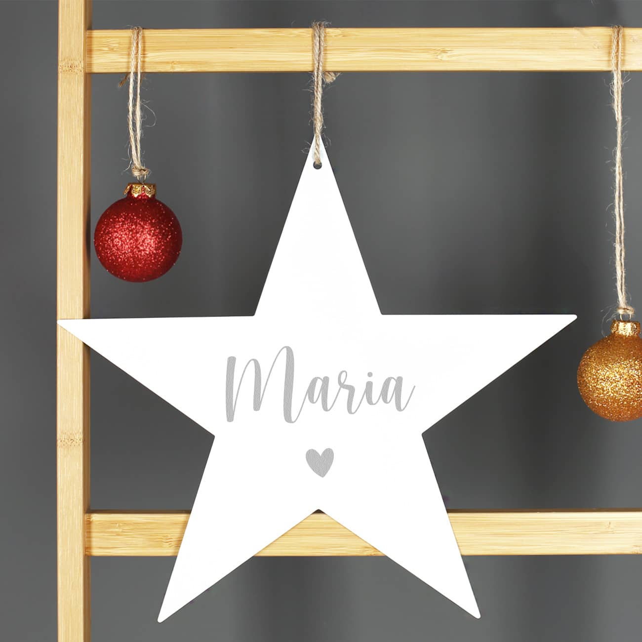 Persönliche Namensgravur mit kleinem Herz