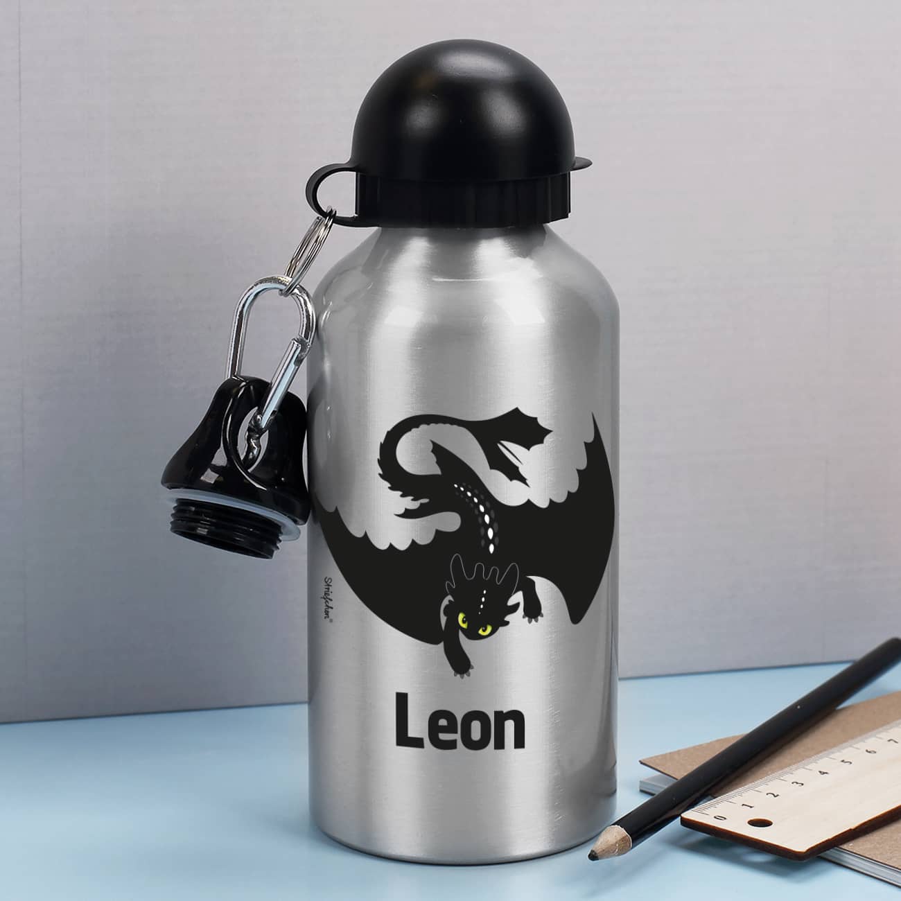 Trinkflasche mit Drache und Wunschname