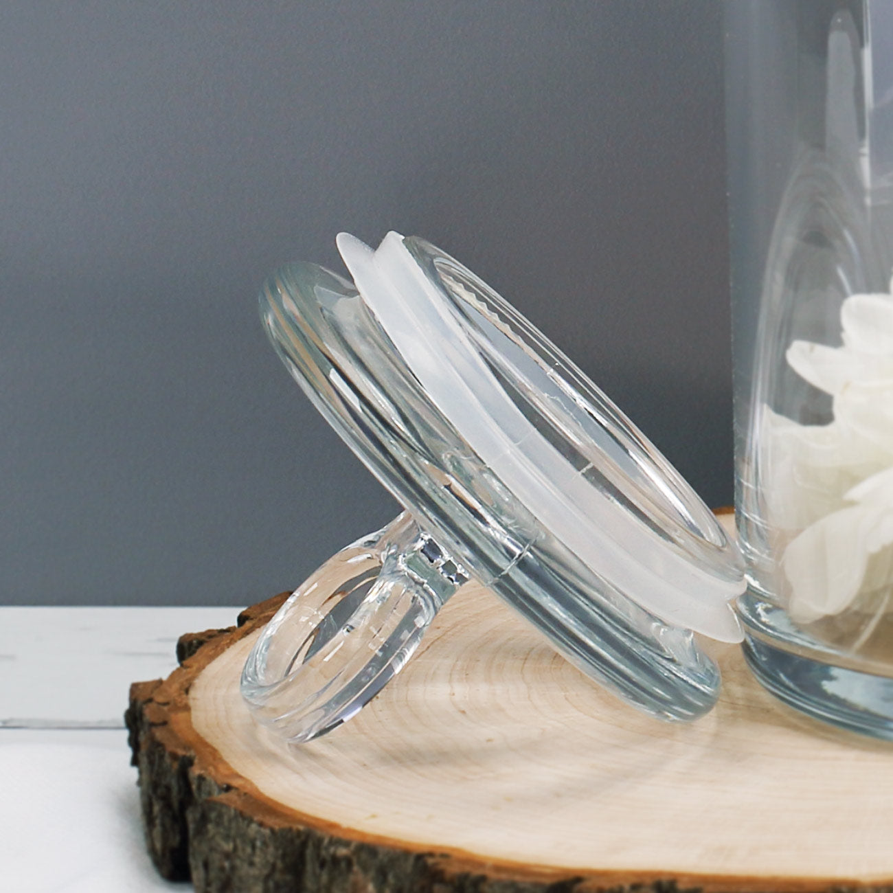 Glasdose für Mr und Mrs mit Wunschnamen und Jahr graviert