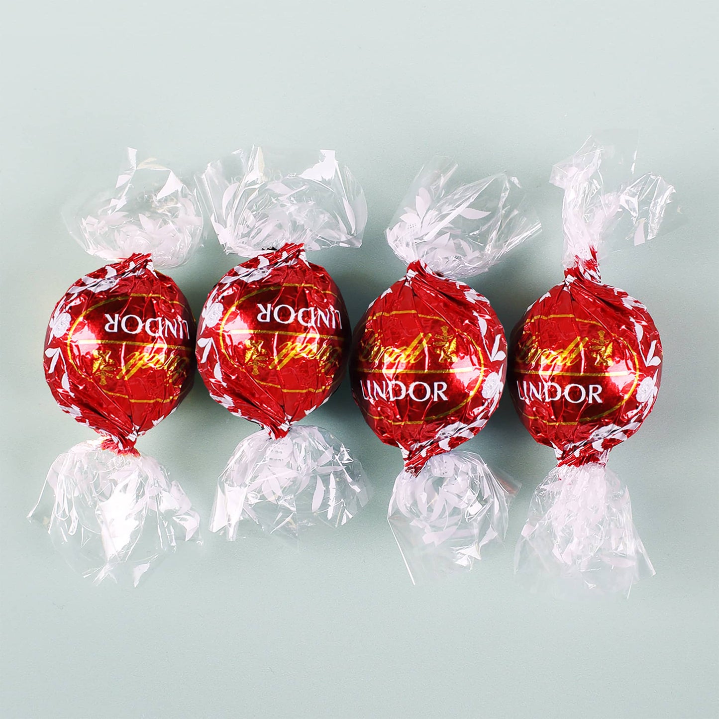 Ich liebe dich jeden Tag ein bisschen mehr!- 4 Lindorkugeln in persönlich bedruckter Verpackung