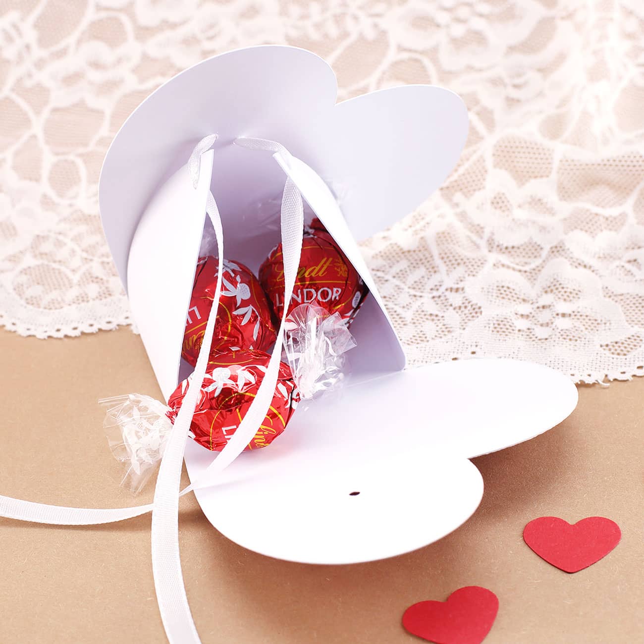 Inhalt von 3 zartschmelzenden Lindorkugeln