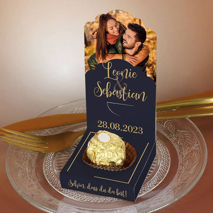 Romantischer Faltaufsteller mit Ihren Wunschangaben und einem Foto gestaltet