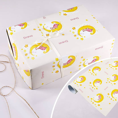 Geschenkpapier Rolle mit Name und Bärchen Motiv zur Geburt eines Mädchens