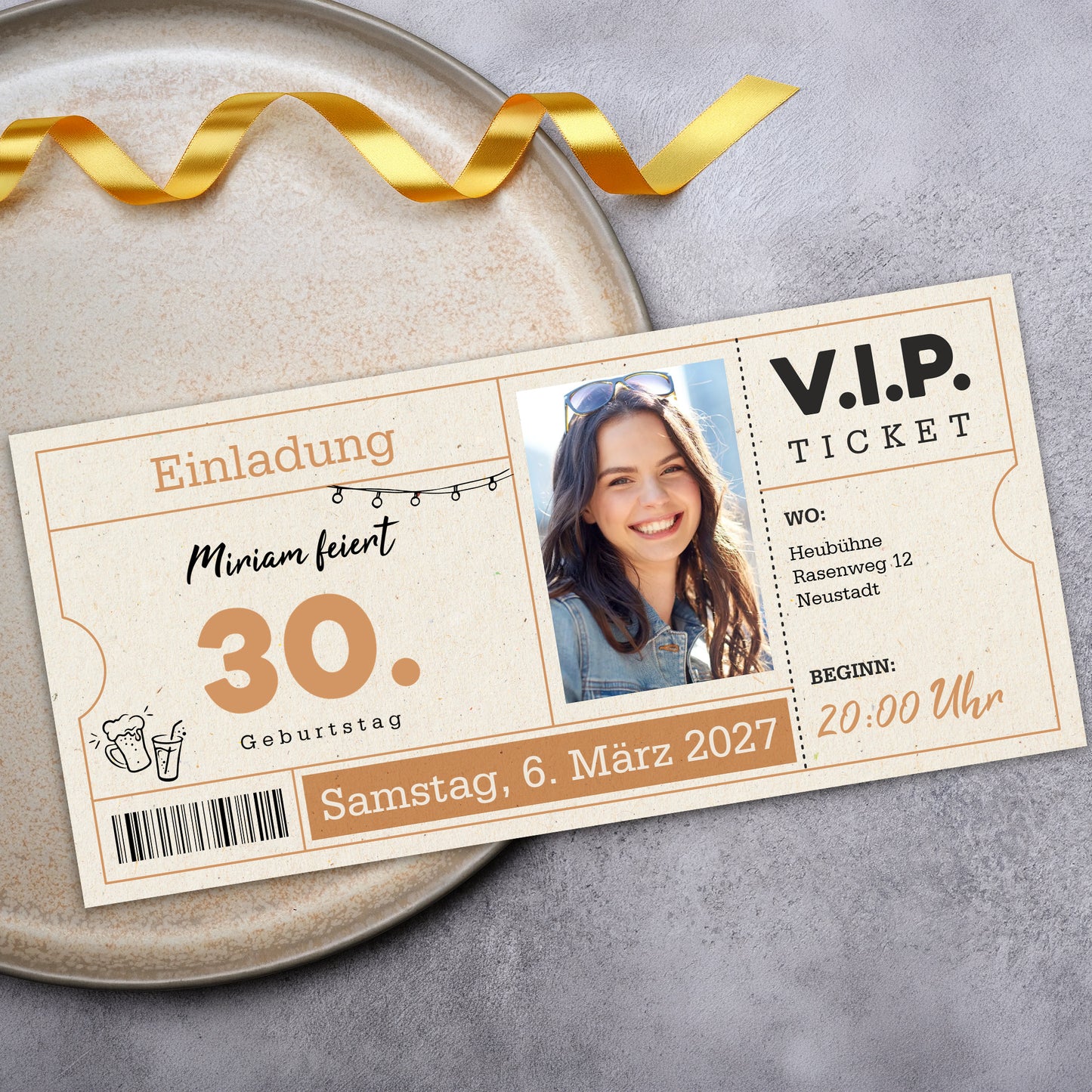 Personalisierte Einladungskarte zum Geburtstag als VIP Ticket mit Foto & Wunschtext | DIN lang Karte