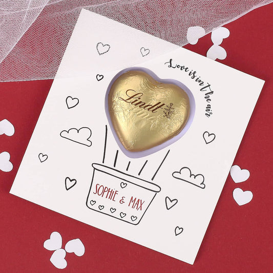 Love is in the air - Klappkarte mit Lindt Schokoherz