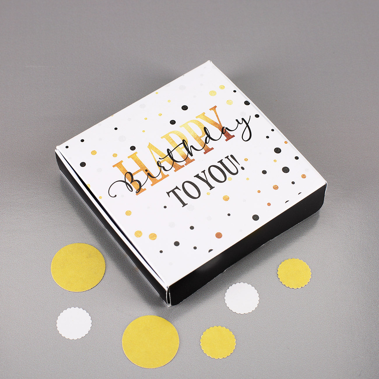 Verpackung zum Geburtstag