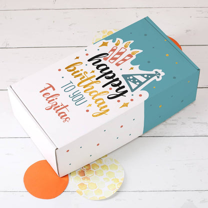 Verpackung für Geburtstagsgeschenke mit Ihrem Wunschnamen bedruckt
