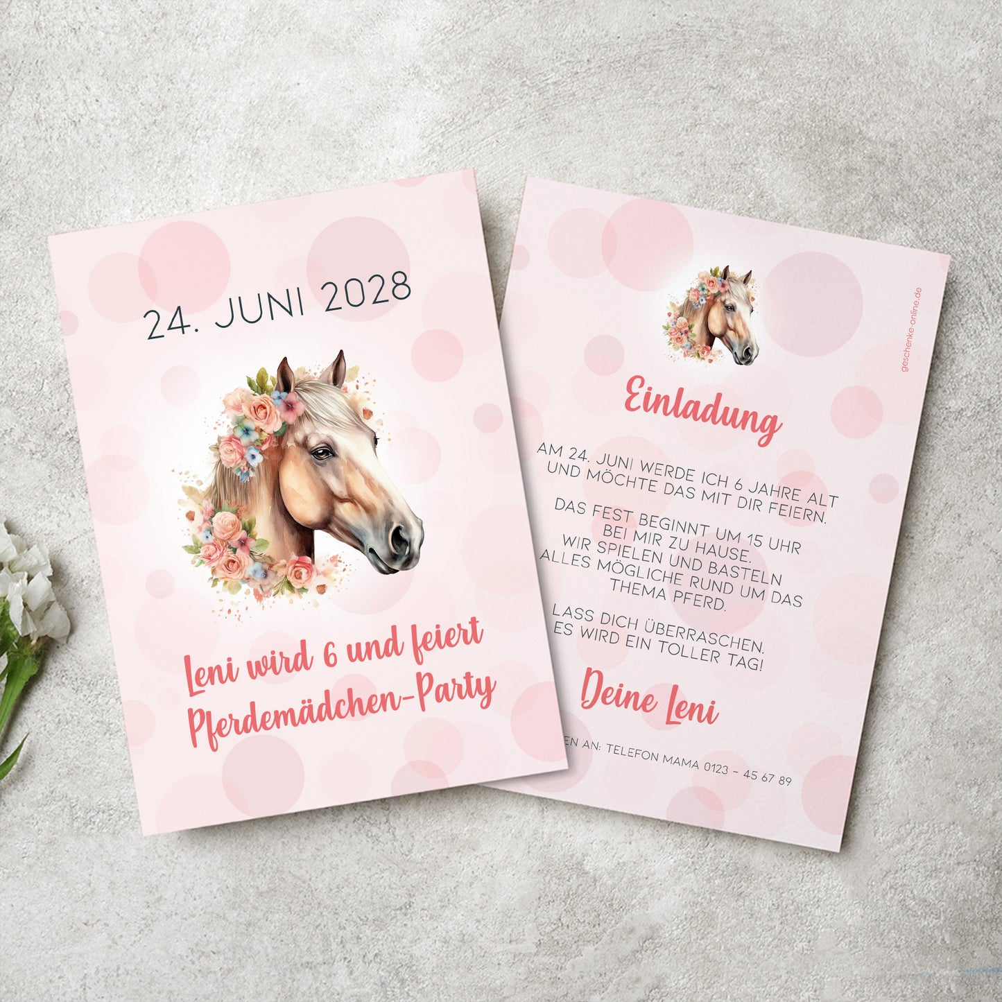 Personalisierte Einladungskarte zum Kindergeburtstag | Pferdemotiv mit Blumen