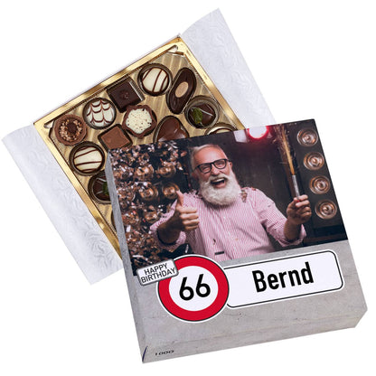 Geburtstags-Pralinen von Lindt mit Verkehrszeichen, Foto, Alter & Name
