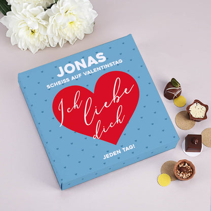 Lindt-Pralinen - Scheiß auf Valentinstag ich liebe dich jeden Tag - mit Name in Blau