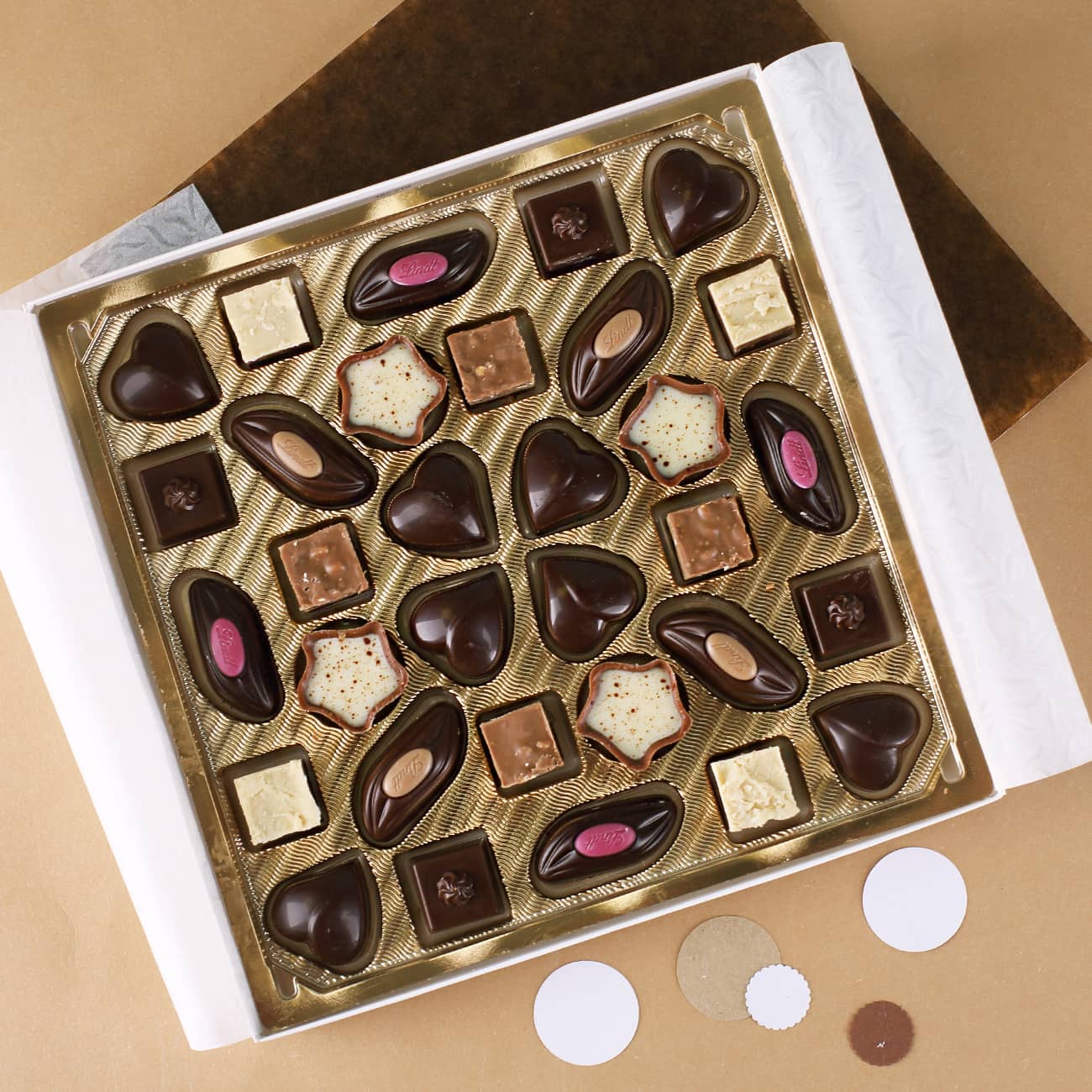 155g Lindt Pralinen zum 40. Geburtstag mit Name und Wunschtext