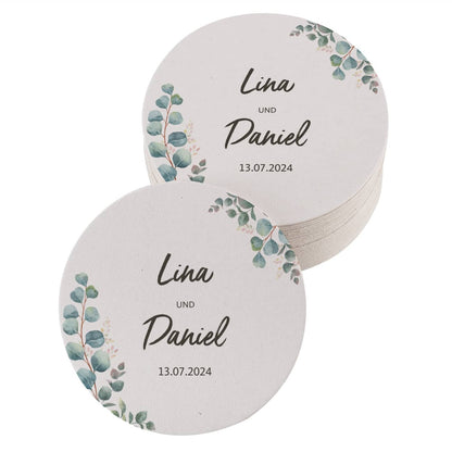 Runde Untersetzer aus Pappe zur Hochzeit mit Personalisierung
