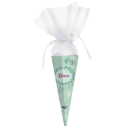 kleine Schultüte als Geschenk zur Einschulung