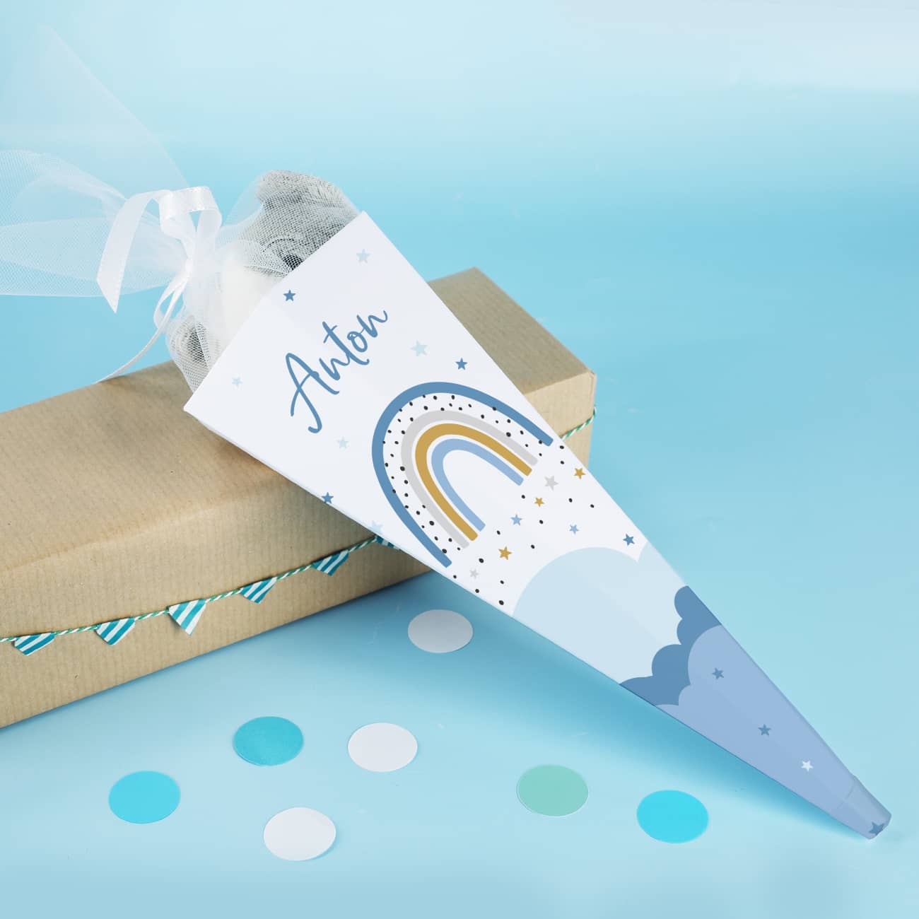 Kleine Schultüte für Geschwister mit Regenbogen und Name bedruckt