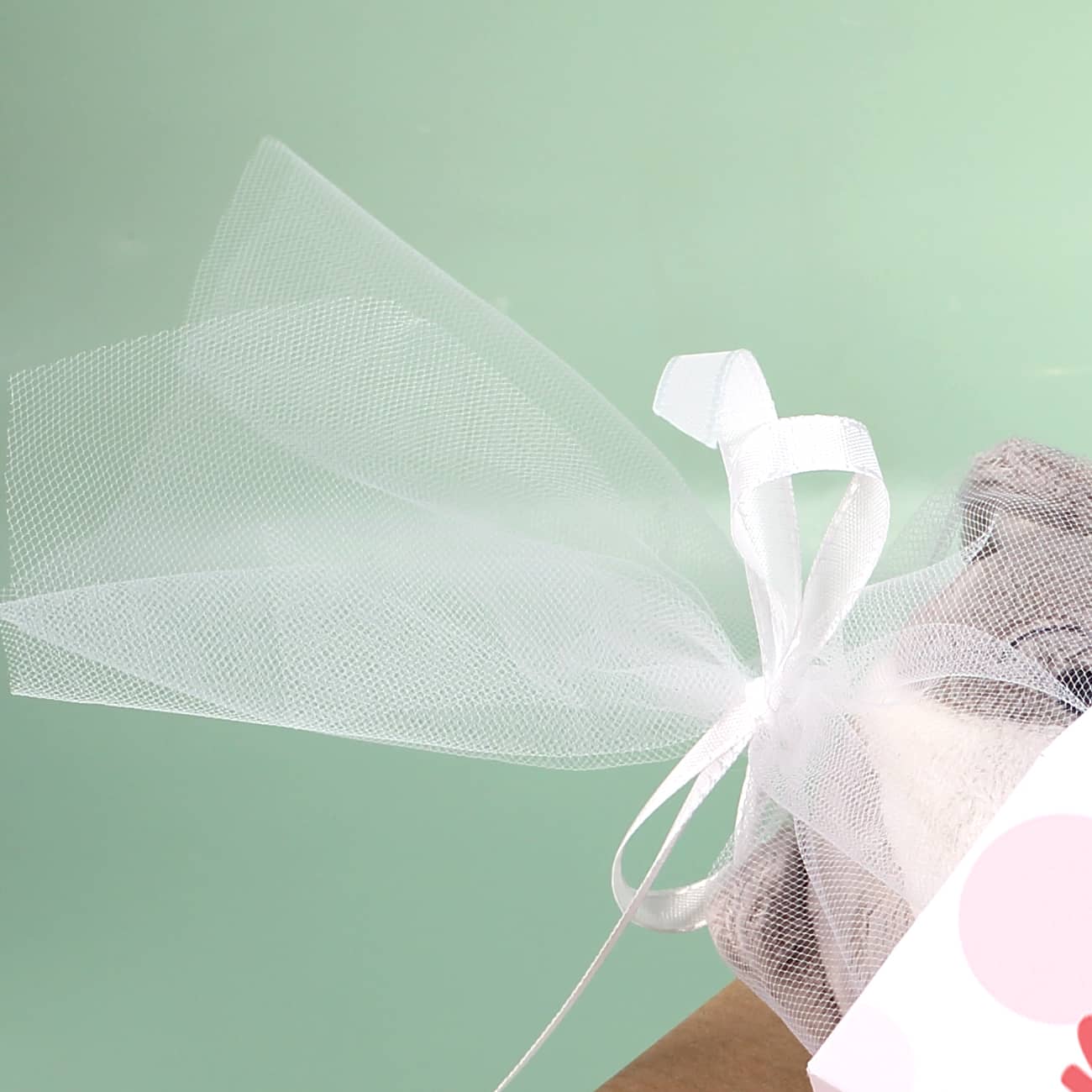 Kleine Schultüte mit Pferd, Blumen, Punkten und Name, 28 cm